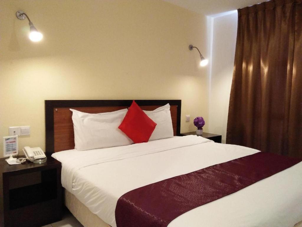 Hotel Zamburger Segamat Exterior foto