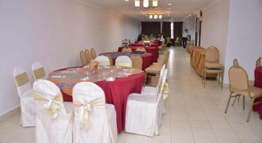 Hotel Zamburger Segamat Exterior foto